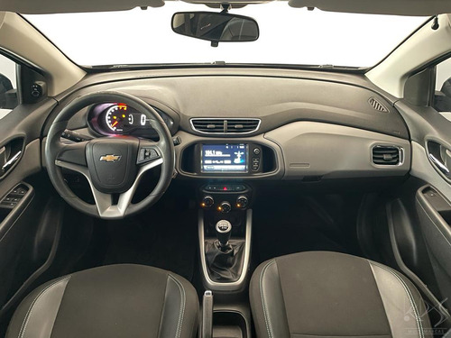 Imagem 7 de 14 de Chevrolet Onix 1.4 Lt Spe/4