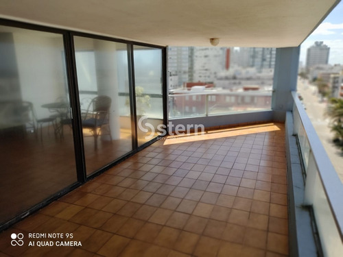 Imagen 4 de 30 de Venta Apartamento 3 Dormitorios Y Dependencia, Peninsula, Punta Del Este