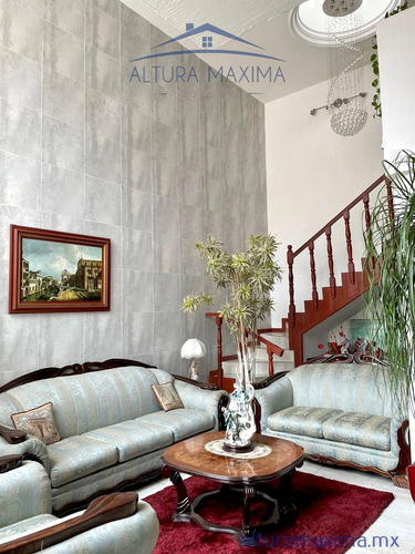 Casa En Venta En Arcos De Guadalupe Zapopan