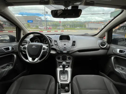 Ford Fiesta Se 1.6cc At Aa 4x2