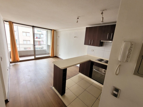 Cpm Vende Espectacular Depto.2d 2b En Santiago/ Nataniel Cox