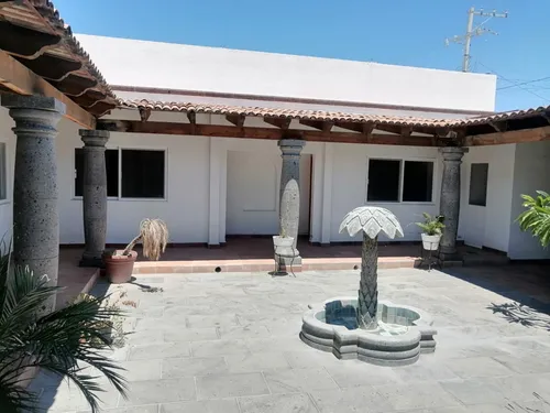 Casa En Venta 400m2, Tequisquiapan, Qro, Méx.