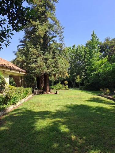 Gran Casa Con Vista A Las Lomas Club De Golf