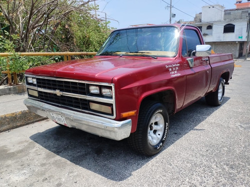 Chevrolet Cheyenne 5.3 2500 Cab Reg K 295hp 4x2 Mt