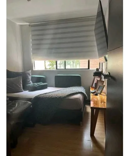 Apartamento Sector Loma De Los Bernal Parte Baja