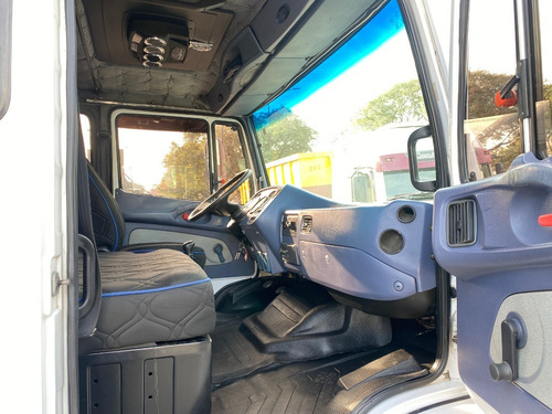 Imagem 11 de 12 de Mb 1620 Leito 2000 Truck Bau 10,50/ñ 24250 24280 2423 1718
