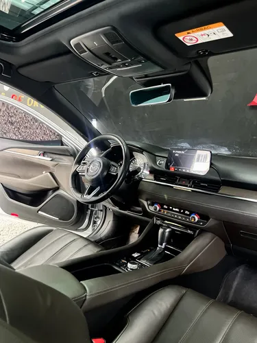 Mazda 6 2.5 Signature