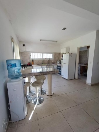 Imagen 3 de 22 de Venta - Permuta- Estancia Las Lilas - Lujan - Casa Sobre Parcela De 10.000 Mts²