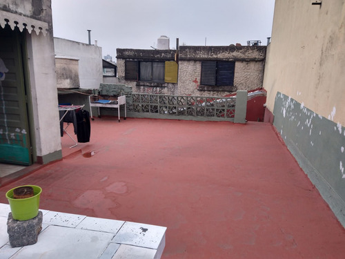 Departamento Tipo Casa Al Frente De 3 Ambientes Con Cochera Y Terraza - Montiel 5700 - Capital Federal,