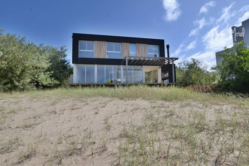 Imagen 20 de 30 de Casa Perimetral Bueno #200-300 - Costa Esmeralda - Golf 1 - 1017m2 #id 11087