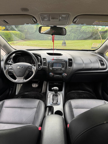 Kia Cerato 1.6 Ex At6