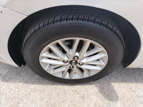 Kia Rio 1.6 Ex Hatchback Mt