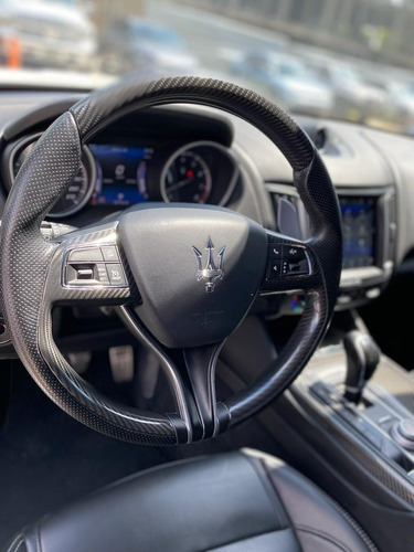 Imagen 10 de 24 de Maserati Levante 3.0 Biturbo Sq4 430cv