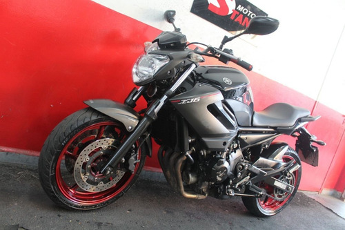 Imagem 5 de 11 de Yamaha Xj6 N Xj6n Xj 6n Xj-6n Abs 2015 Preta Preto