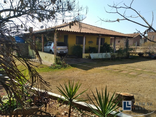 Imagem 1 de 6 de Chacara Para Venda Em São Sebastião Do Paraíso No Cond Cachoeira, Area Com 2.250 M², Casa Com 2 Dormitorios E Cachoeiras De Uso Particular - Ch00076 - 71107546