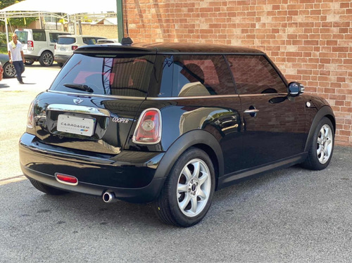 Imagem 4 de 9 de Mini Cooper Chilli