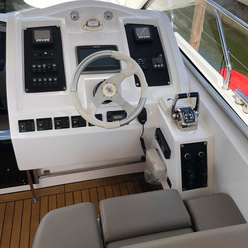 Crucero Barco Klase A 42 Hard Top Iveco Web Marine