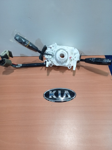 Imagen 4 de 4 de Conmutador De Luces Kia Río 2001- 20003 Motor 1.3