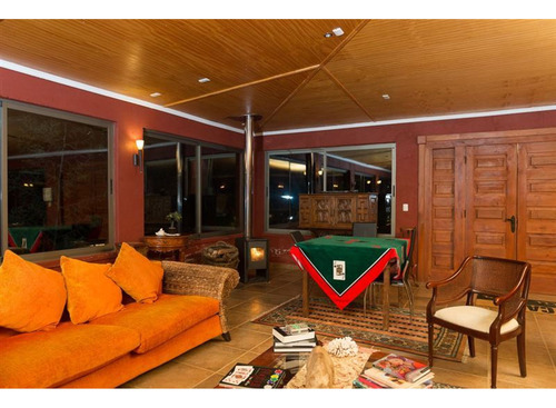 Excelente!! Casa Tetelhue Hotel: Cabañas Y Club House En Chi