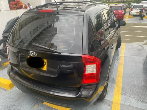 Kia Carens 2.0 Rondo Ex