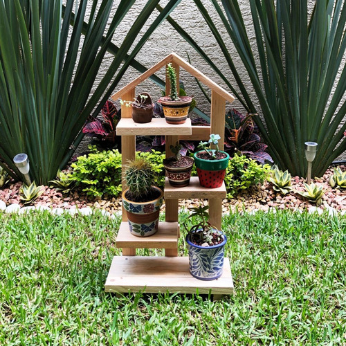 Imagen 3 de 7 de Macetero Porta Macetas En Madera De Piso O Pared Cactus