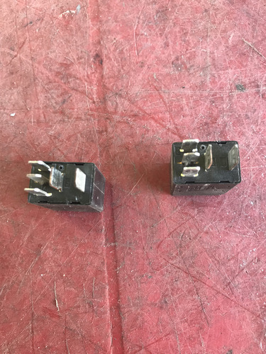 Relay De Caja Fusibles Ford F57b 14b192 Aa (Usado)