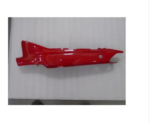 Imagem 1 de 4 de Tampa Lateral Esquerda Vermelha - Yamaha Crypton 105