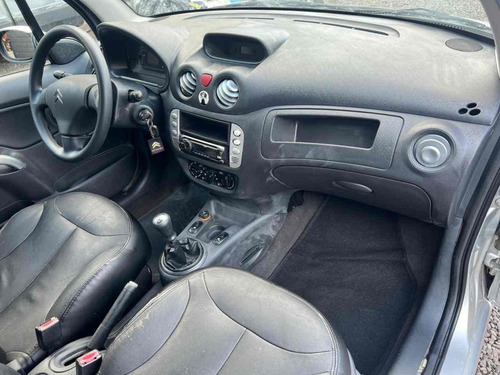 Citroën C3 1.4 I GLX 8V FLEX 4P MANUAL
