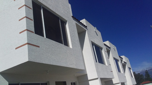 Última Casa En Venta En El Valle De Los Chillos A 15 Minutos Del San Luis Shopping