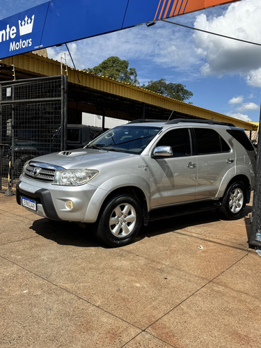 Toyota Hilux SW4 Hilux SW4 SRV D4-D 4x4 3.0 TDI Dies. Aut