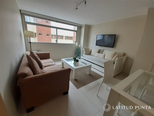 Imagen 2 de 11 de Apartamento En Península, 1 Dormitorio