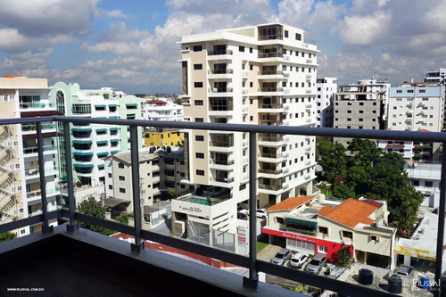 Apartamento Con Linea Blanca, Evaristo Morales