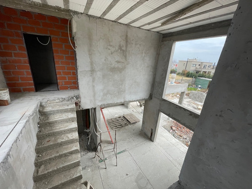 Imagen 5 de 28 de Venta Permuta Casa Barrio Cerrado Privado San Sebastian Seguridad Pileta Parrilla Cuotas Financiación Facilidades Oportunidad Inversión