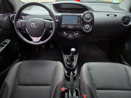 Toyota Etios 1.5 Sedan Xls