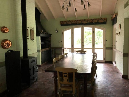 Imagen 6 de 13 de Venta Casa De 4 Dormitorios En City Bell