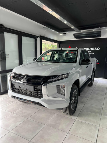 Mitsubishi L200 2.4 Di-d High Power 181cv Cuero