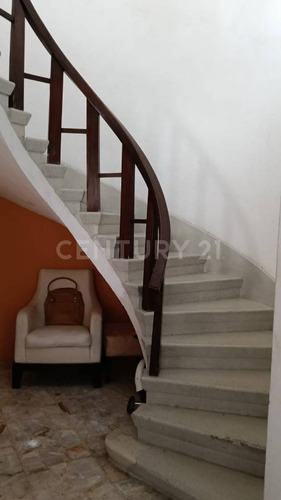 Casa Con Uso De Suelo Para Oficinas En Renta En Polanco