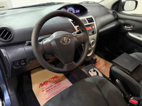 Toyota Yaris 1.5 Premium Sedan At