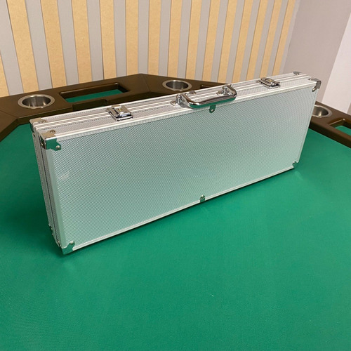 Maletin De 500 Fichas De Poker Con 2 Barajas Y Dados.