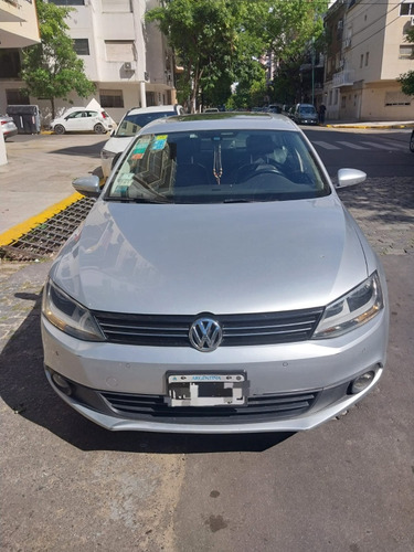 Volkswagen Vento 2.5 Luxury 170cv