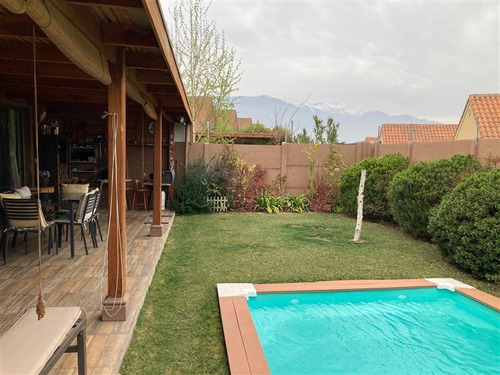 Imagen 6 de 17 de Casa En Venta De 4 Dorm. En Lo Barnechea