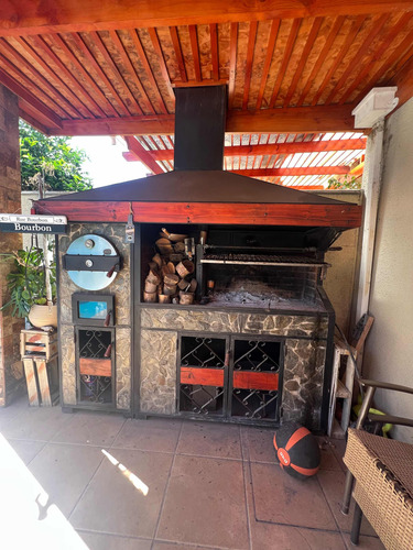 Maravillosa Casa , Seguridad , Excelente Ubicación .