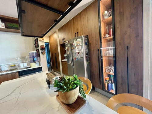 Venta De Casa En San Jerónimo Con Alberca