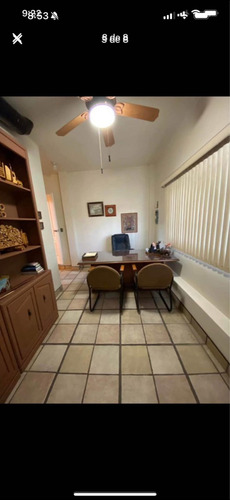 Residencia En Excelente Ubicacion