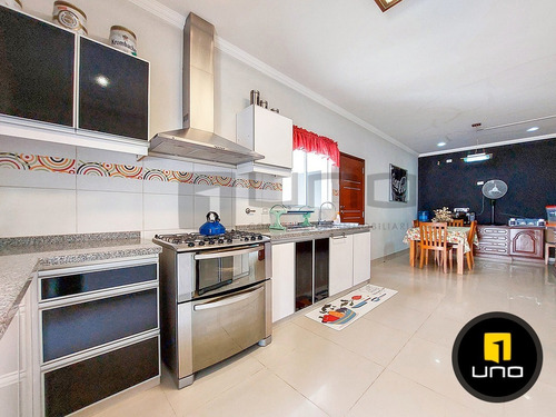 Imagen 2 de 26 de Casa En Venta En Villa Bonita Zona Del Urubo