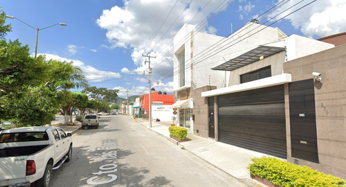 Casa En Venta ¡remate Bancario! -circuito Las Flores, La Gloria Tuxtla Gutiérrez, Chiapas. -jmjc10