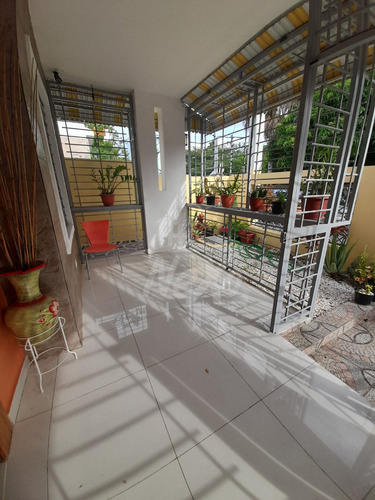 Imagen 2 de 19 de Casa En Venta Gurabo (hfc-202)