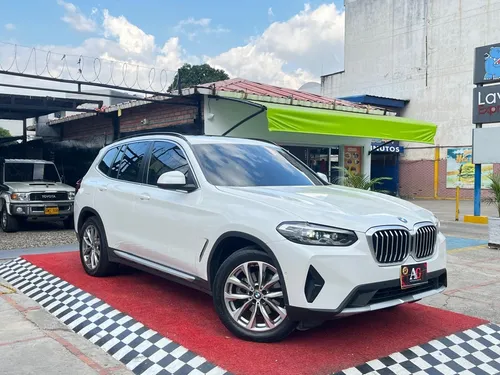 BMW X3 BMW X3 XDRIVE30i 2.0 AT 4X4