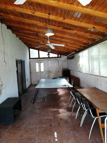 Imagen 2 de 14 de Casa-quinta Con Pileta Para Alquiler Y/o Venta