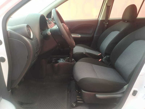 Imagem 14 de 15 de Nissan March S 1.0 16v Flex Mec